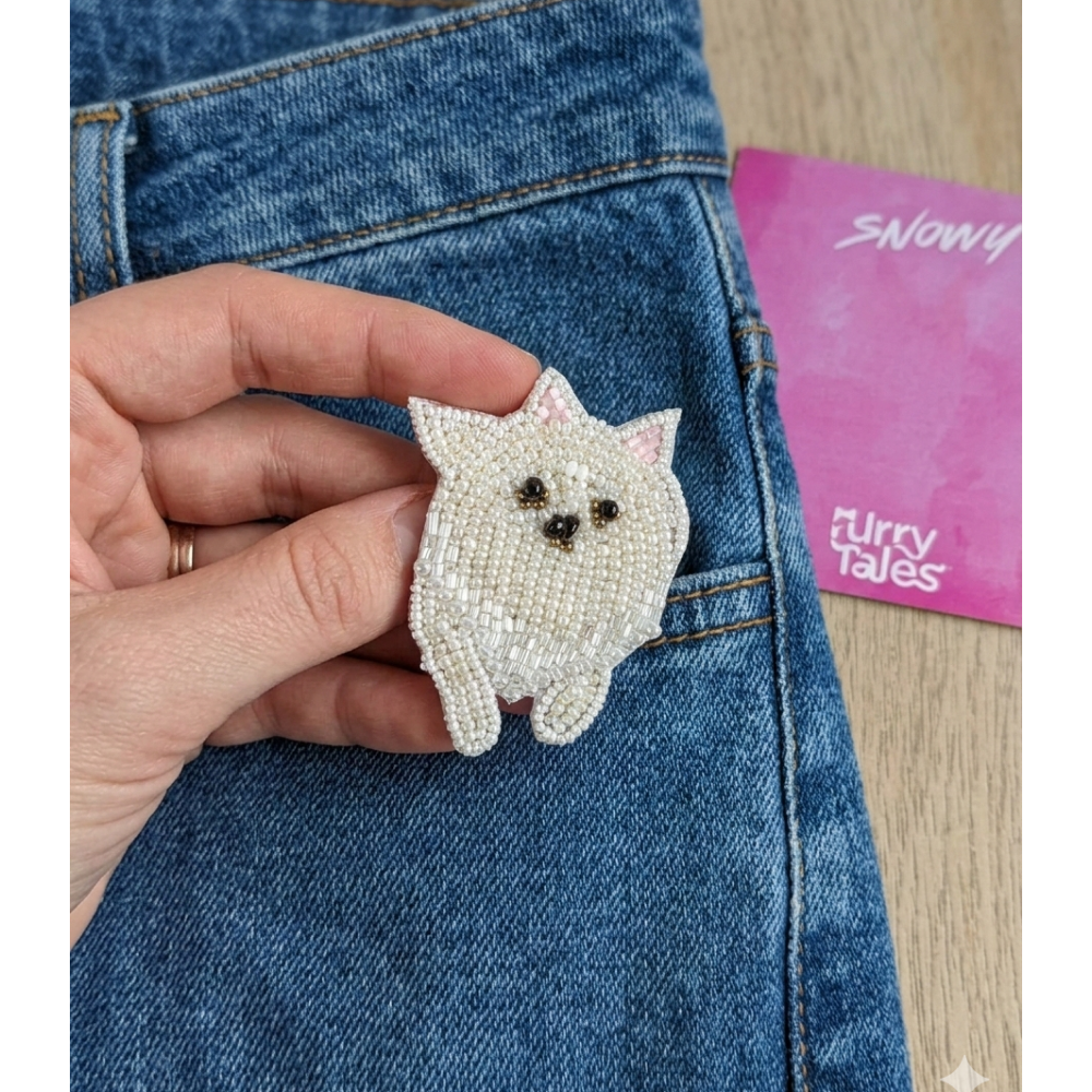 Furry Tales Artisan Handcrafted Snowy Pet Theme Decorative Brooch (White)