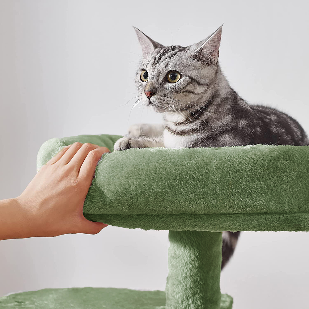 Furrlovers Multilevel Tree with Jute Rope Scratching Post and Fur Fabric Condo for Cats (Green)